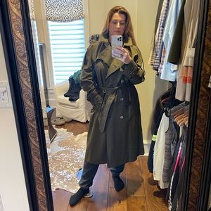 Burberry Trench coat